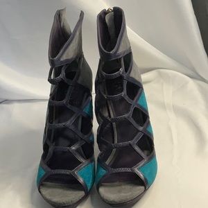 💯Authentic Tory Burch  High heel size 9M Multi-color turquoise/blue